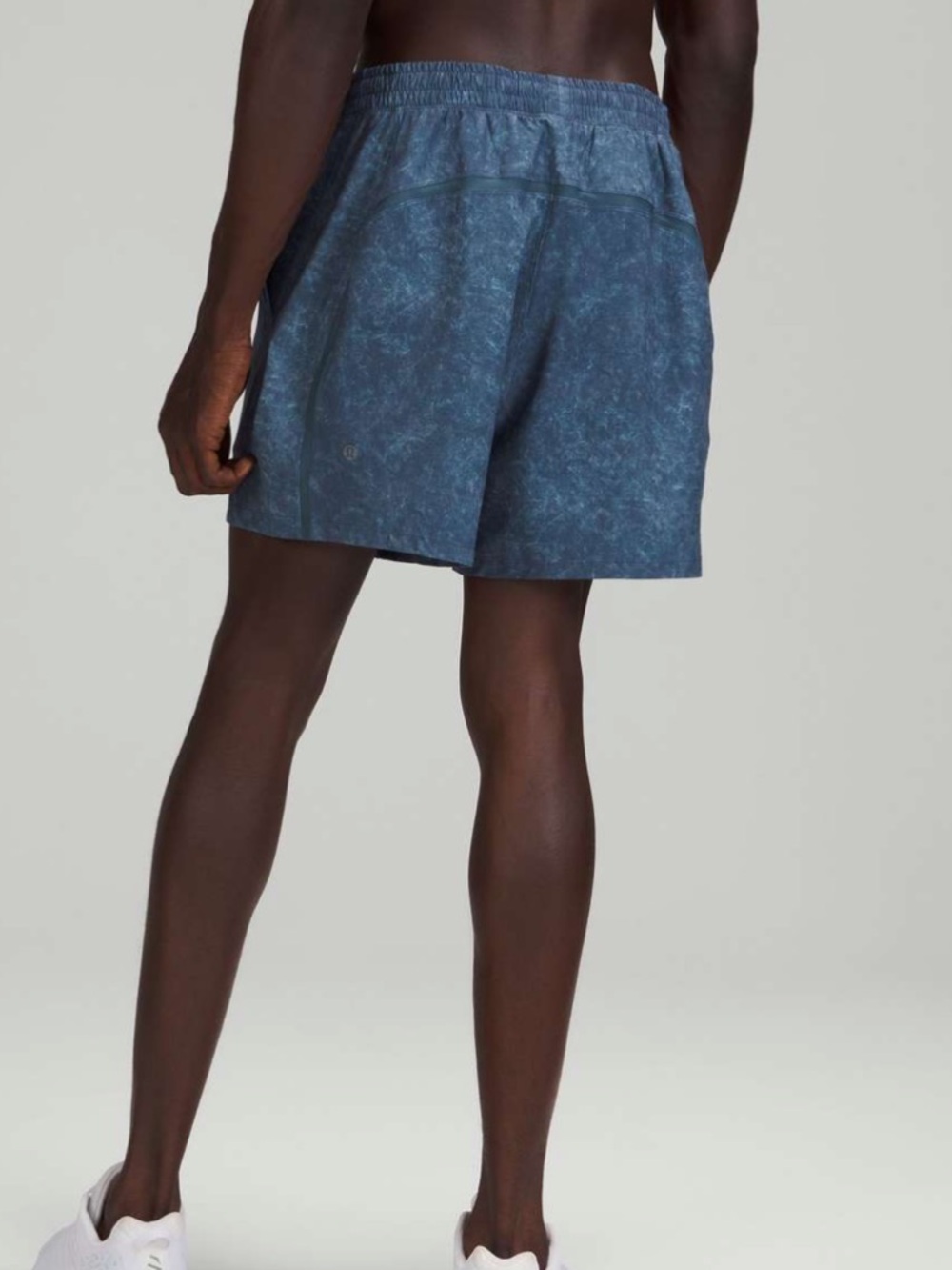 Lululemon Men’s Pace Breaker Linerless Short Blue Multi Size M